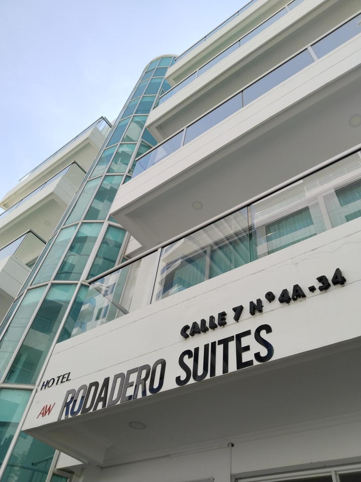 Aw Hotel Rodadero Suites ซันตามาร์ตา ภายนอก รูปภาพ