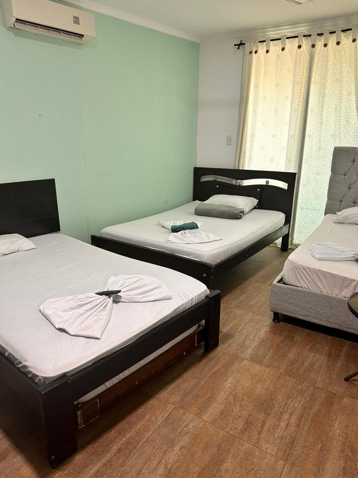 Aw Hotel Rodadero Suites ซันตามาร์ตา ภายนอก รูปภาพ