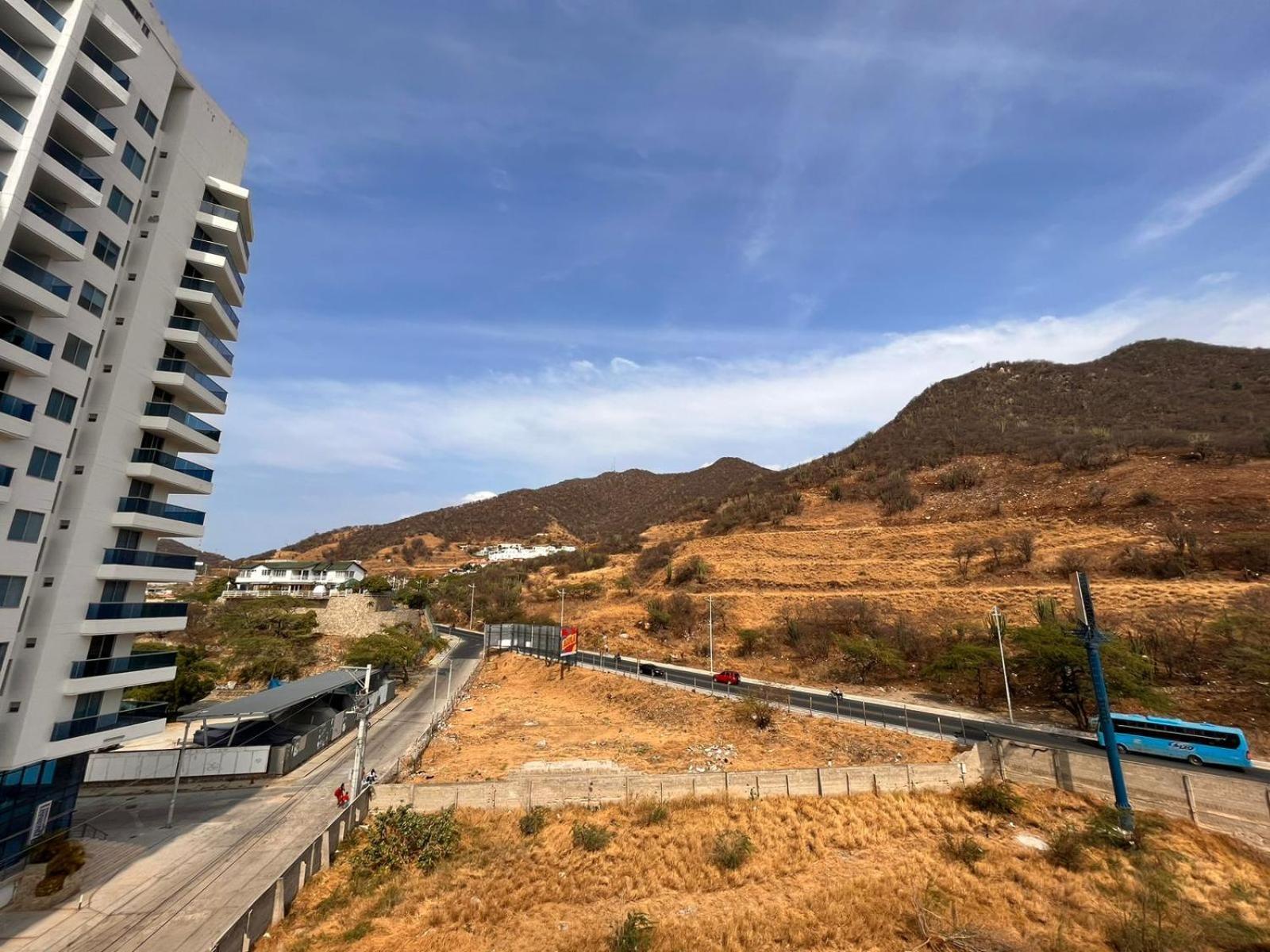 Aw Hotel Rodadero Suites ซันตามาร์ตา ภายนอก รูปภาพ